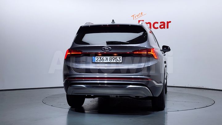 Hyundai SantaFe 2022 — 4