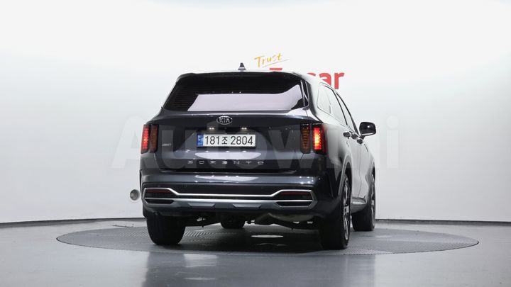 Kia Sorento 2021 — 4
