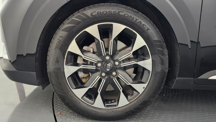 Kia Carnival 2021 — 5