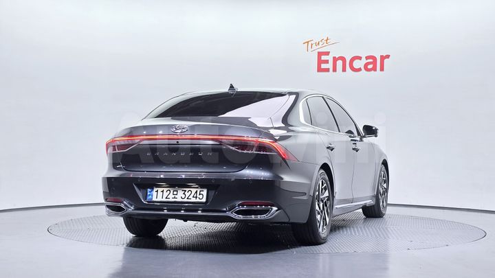 Hyundai Grandeur 2020 — 4