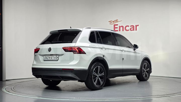 Volkswagen Tiguan 2020 — 2