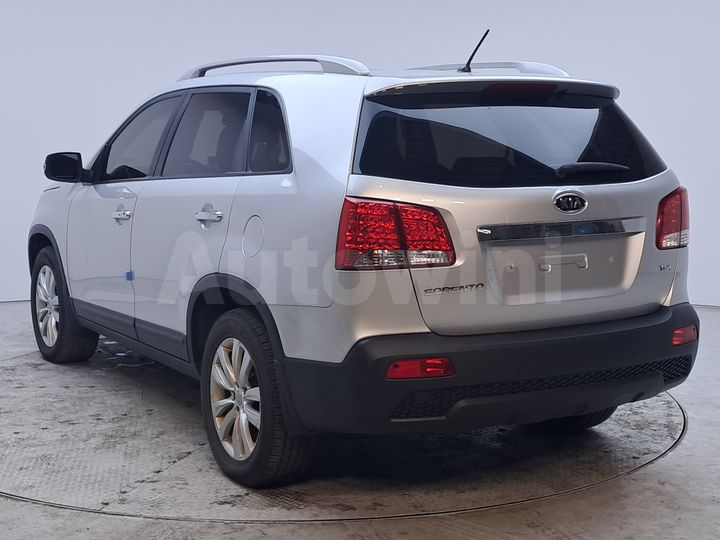 Kia Sorento 2011 — 4