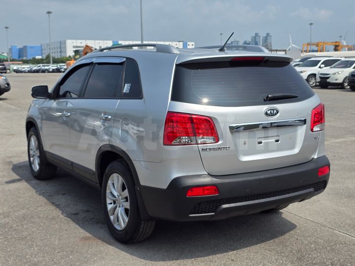 Kia Sorento 2011 — 4