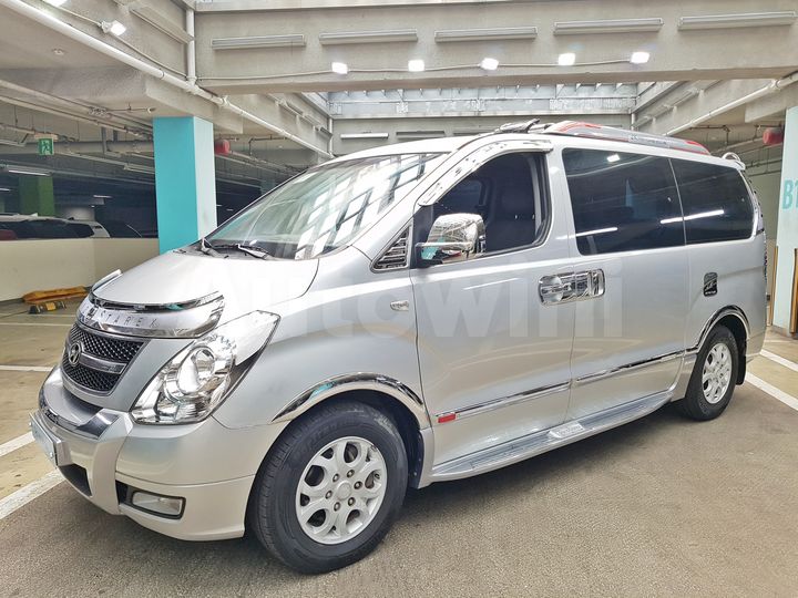 Hyundai Starex 2009 — 2