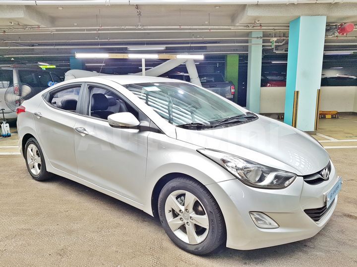 Hyundai Avante 2012 — 4