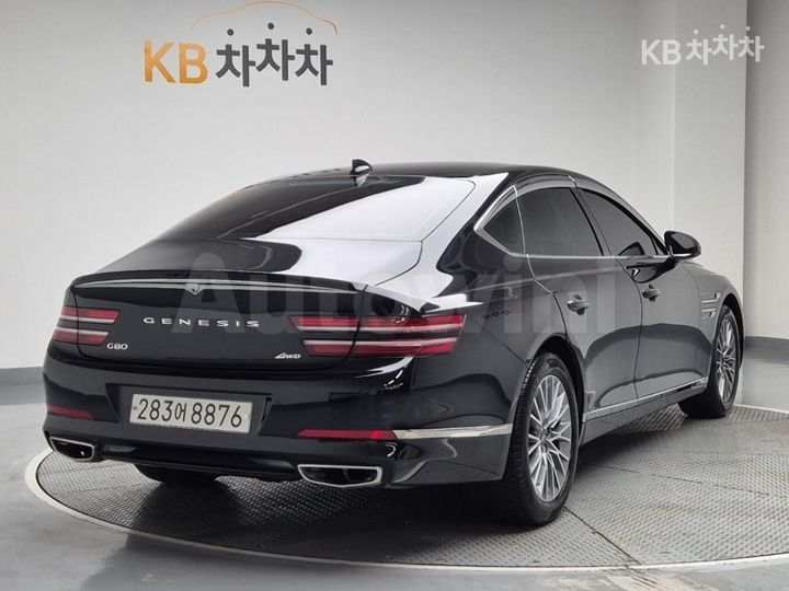 Genesis G80 2022 — 3