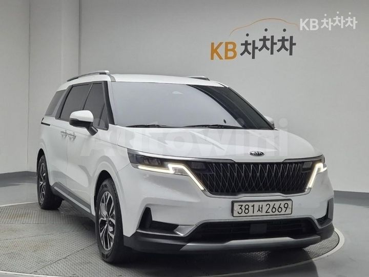 Kia Carnival 2021 KNANC81BBMS007402 — 4