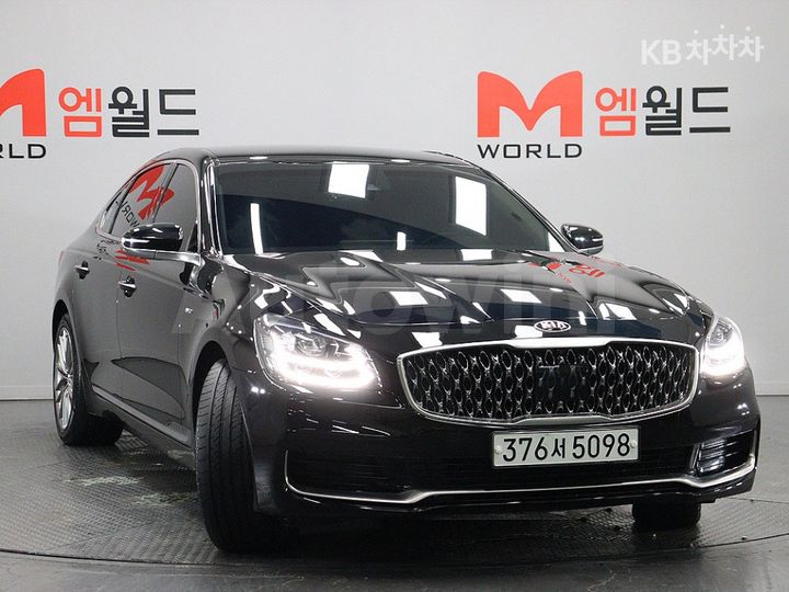 Kia K9 2021 KNAS2418DMS028030 — 2