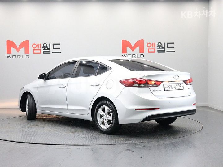Hyundai Avante 2016 KMHD741DBGU090115 — 4