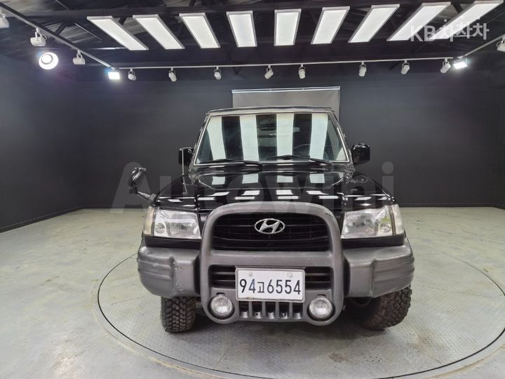 Hyundai Galloper