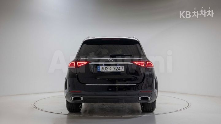 Mercedes-Benz GLE Class 2021 W1NFB5KB6MA460191 — 3