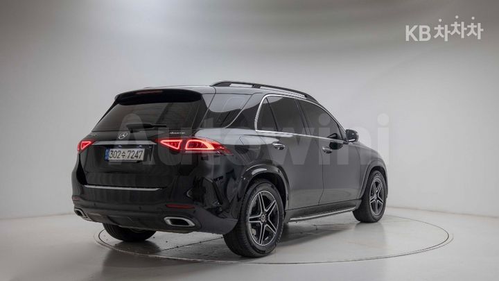 Mercedes-Benz GLE Class 2021 W1NFB5KB6MA460191 — 4