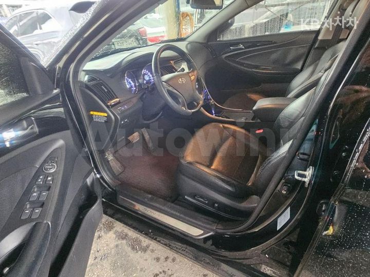 Hyundai Sonata 2010 — 5