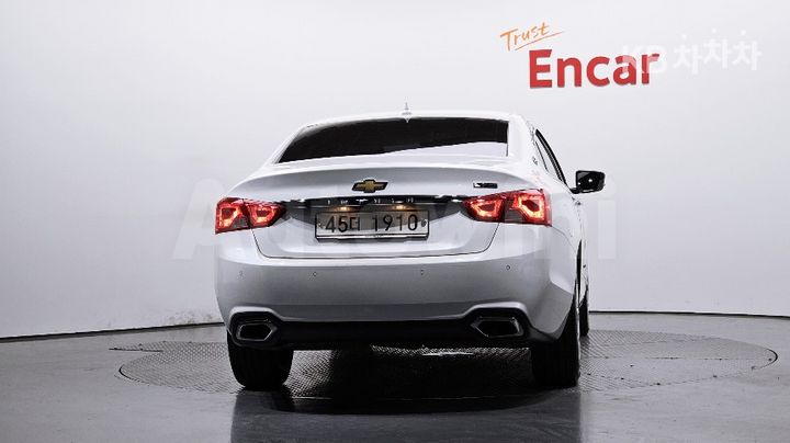 Chevrolet Impala 2018 — 4