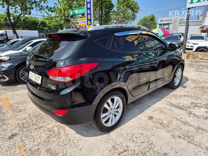 Hyundai Tucson 2011 — 4