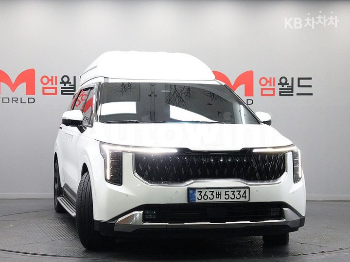 Kia Carnival 2025 — 2