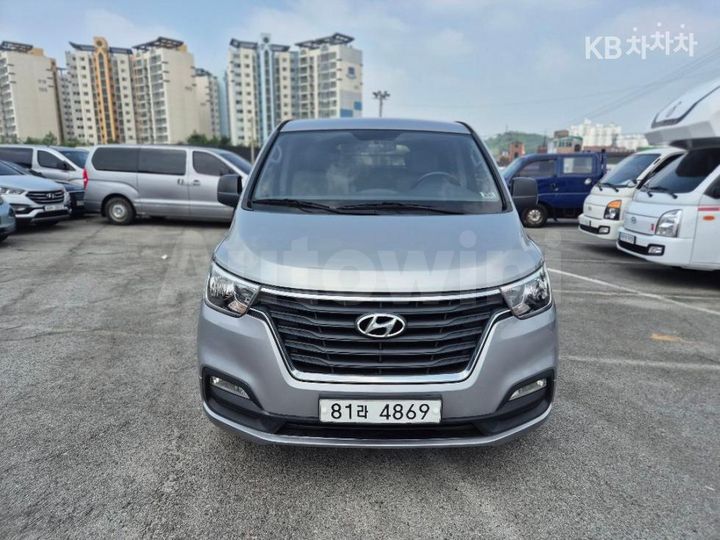 Hyundai Starex 2019 — 4