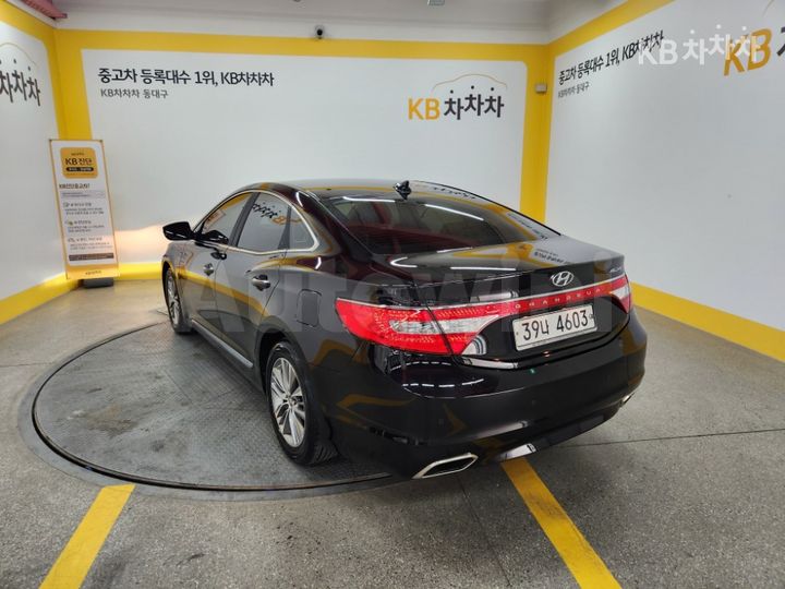 Hyundai Grandeur 2017 — 4