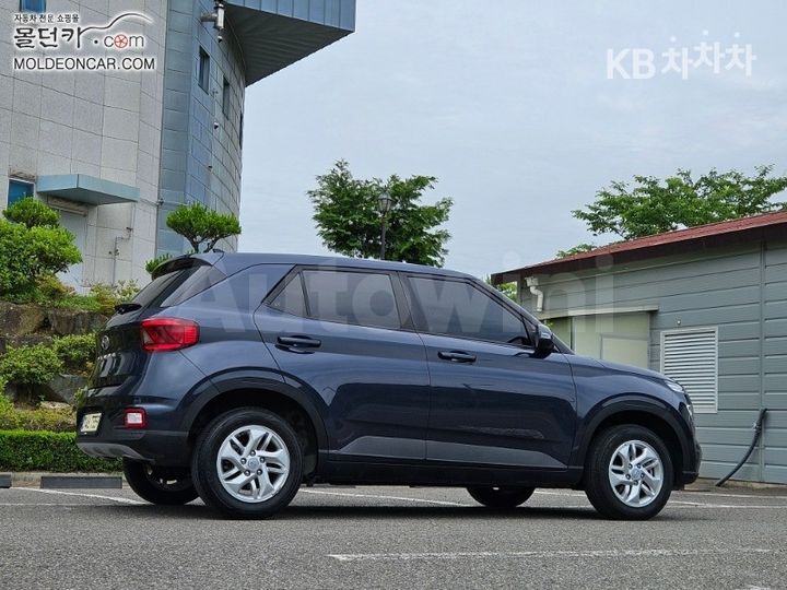 Hyundai Venue 2021 — 2