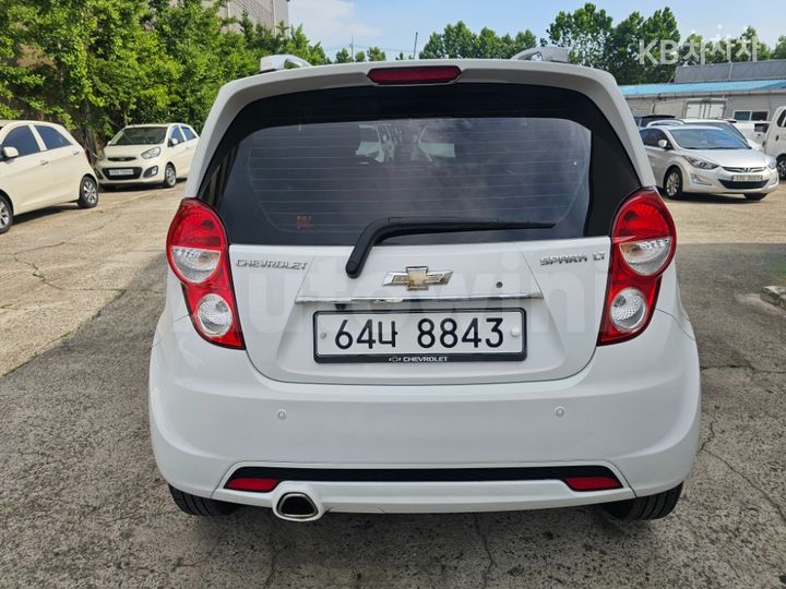 Chevrolet Spark 2014 KLYMA481DEC593136 — 3