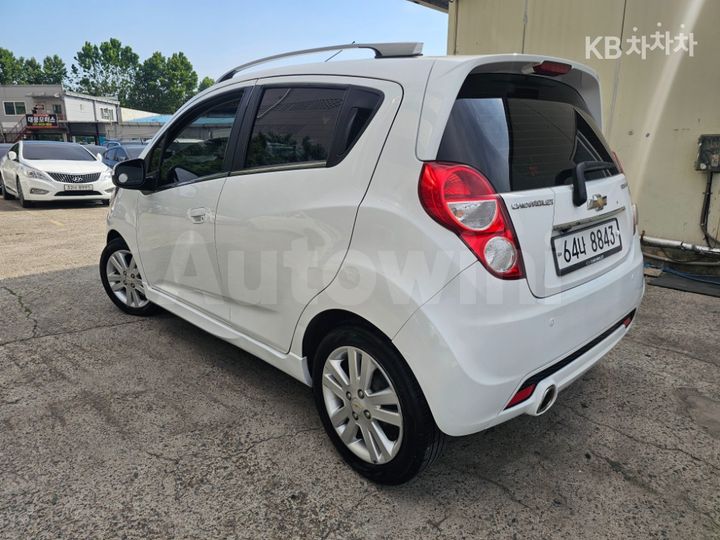 Chevrolet Spark 2014 KLYMA481DEC593136 — 4
