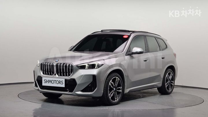 BMW X1 2025 WBA51EE07S5184073 — 3
