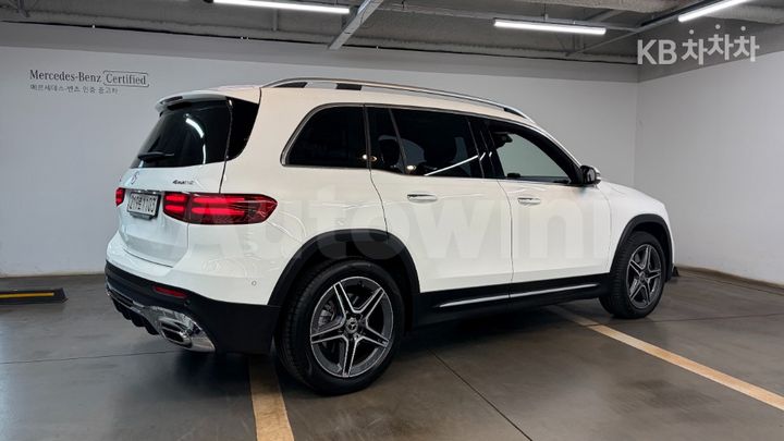 Mercedes Benz GLB Class