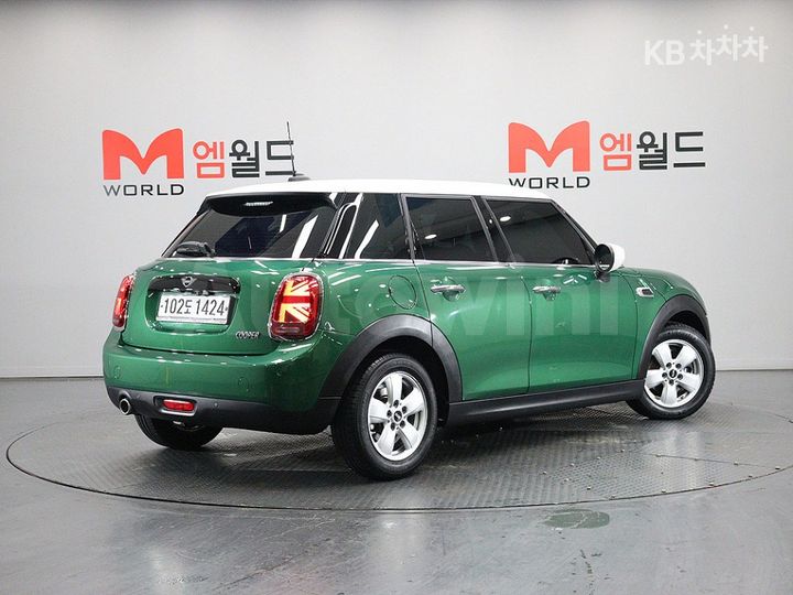 Mini Cooper 2020 — 3