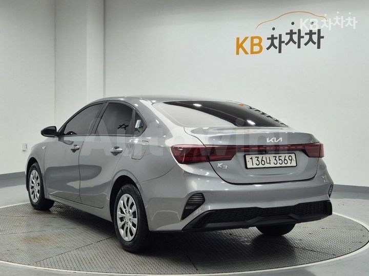 Kia K3 2022 KNAF141BENA929417 — 2