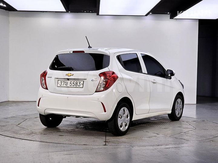 Chevrolet Spark 2017 — 4