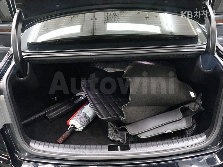 Hyundai Genesis 2015 KMHGM41DDFU013667 — 5