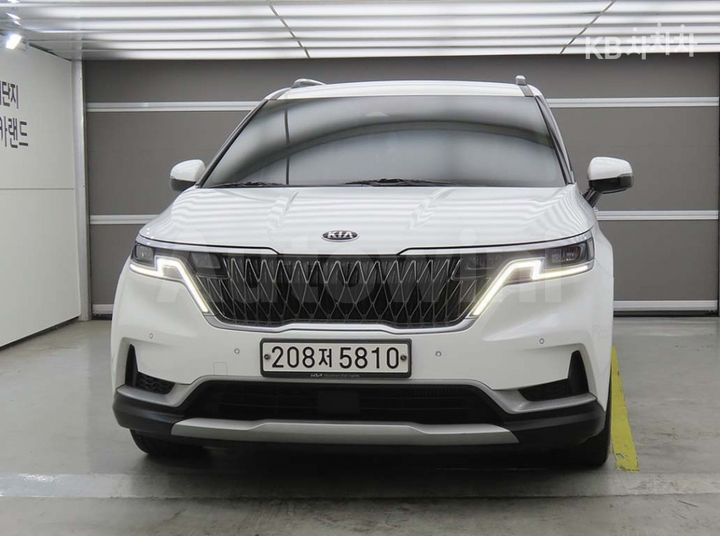Kia Carnival 2021 KNANB81BBMS111179 — 2