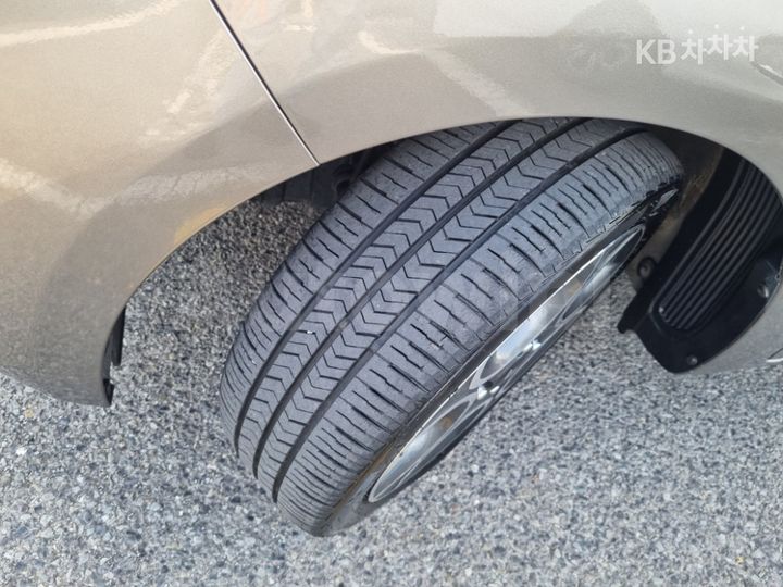 Kia Ray 2018 KNACK811BJT195109 — 3