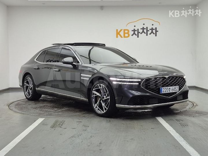 Genesis G90 2023 KMTFB41DDPU032762 — 2