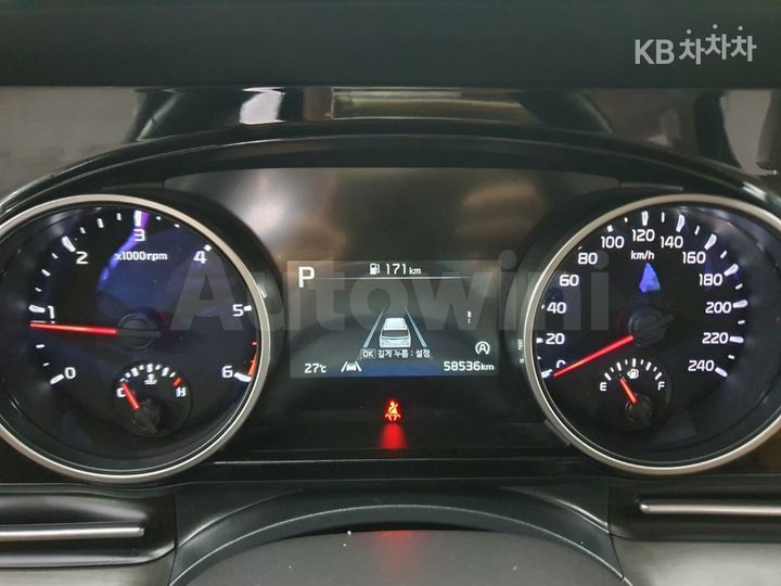 Kia Carnival 2021 KNANB81BBMS112422 — 5