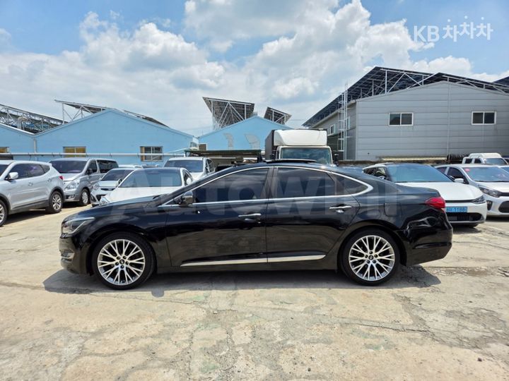 Hyundai Aslan