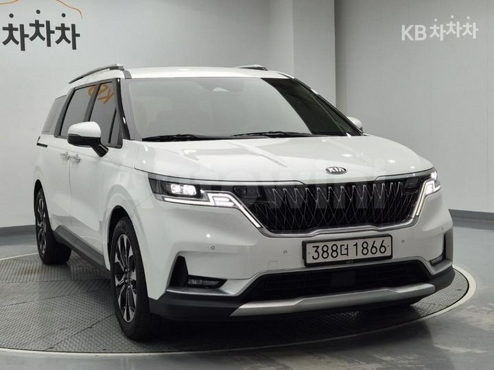 Kia Carnival 2021 KNANB81BBMS008716 — 4