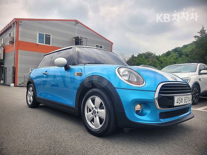 Mini Cooper 2017 WMWXP510XH2E38319 — 3