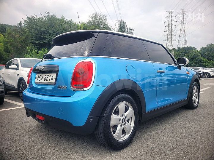 Mini Cooper 2017 WMWXP510XH2E38319 — 5