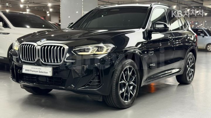 BMW X3 2022 — 2