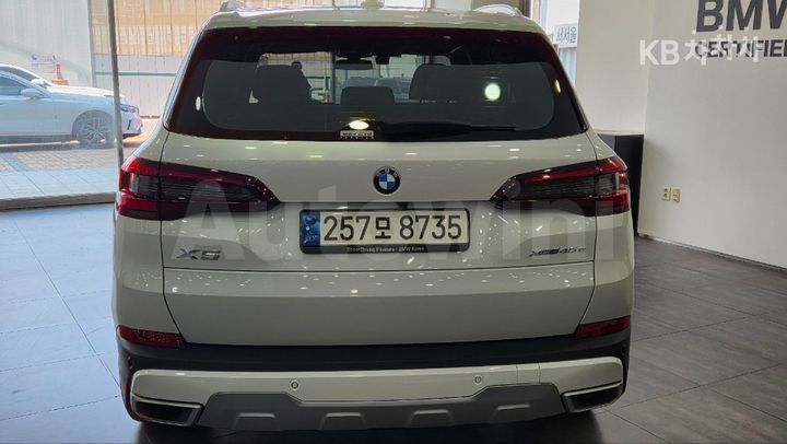 BMW X5 2021 — 3