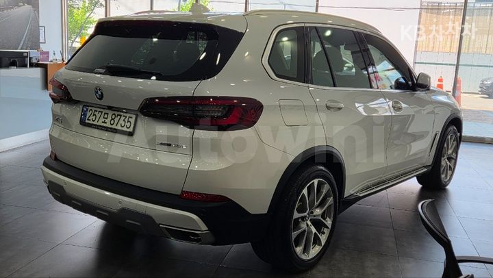 BMW X5 2021 — 4