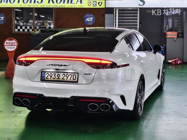 Kia Stinger 2019 — 2