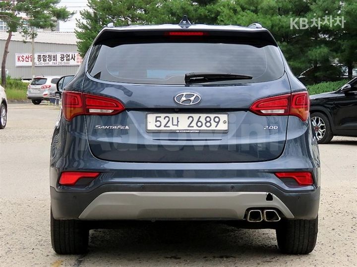 Hyundai SantaFe 2018 — 4