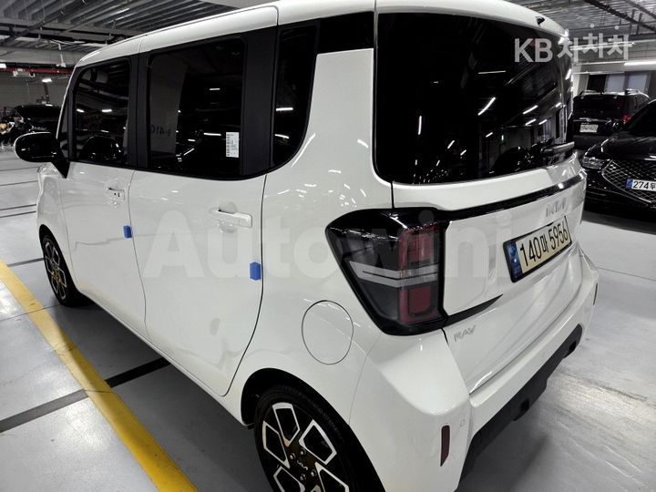Kia Ray 2023 KNACH811BPT348483 — 5