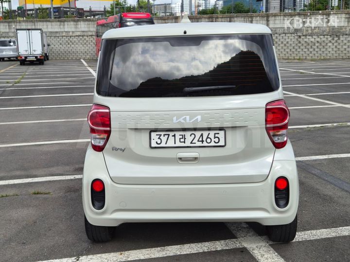 Kia Ray 2022 KNACJ811BNT296588 — 3
