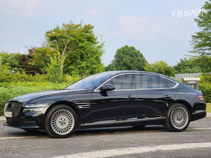 Genesis G80 2021 KMTGB41CDMU071320 — 3