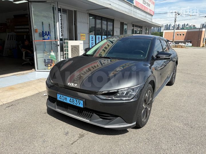 Kia EV6 2022 KNAC281AFNA002956 — 2