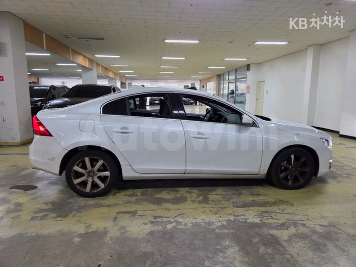 Volvo S60 2016 YV1FS79B0G2397307 — 5