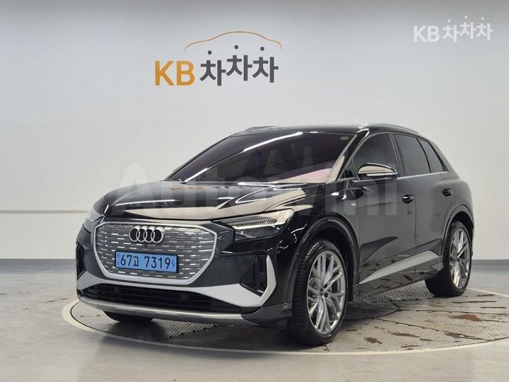 Audi Q4